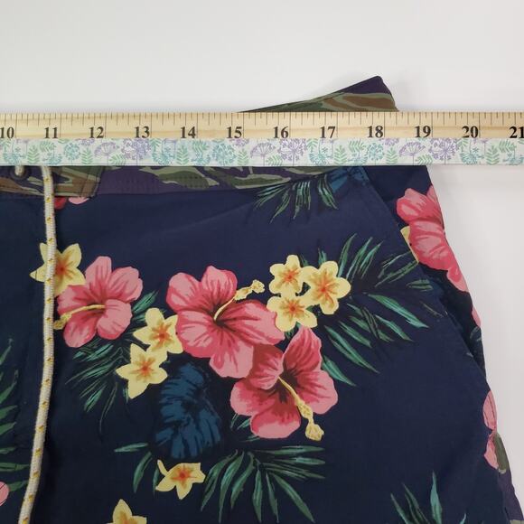 J Crew Mens Breaker Board Swim Shorts Camouflage/ Floral Size 35 - Picture 8 of 9